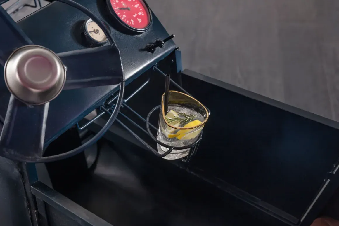 Bar Racing - Racebil, 238x98cm - KARE Design