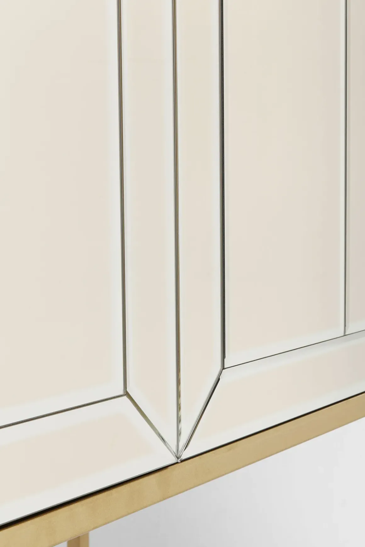 Barskåp Luxury - Champagnefärgat Spegelglas - KARE Design