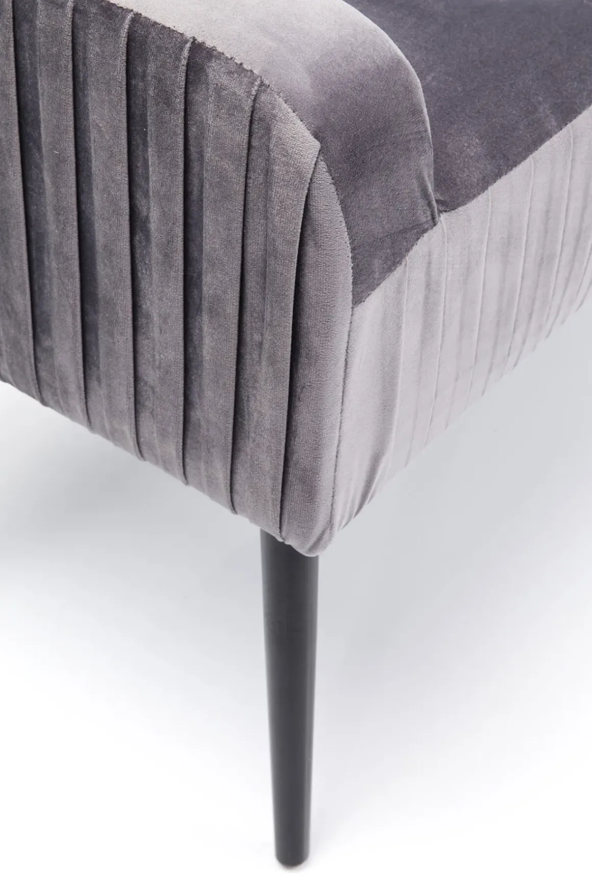Bänk Lofty - Grå Sammet /Svarta ben, 103cm - KARE Design