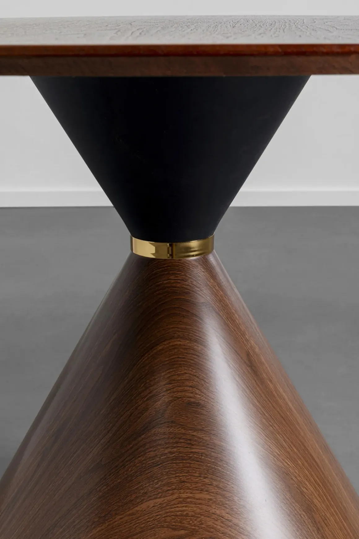 Bord Cono Ø120cm - KARE Design