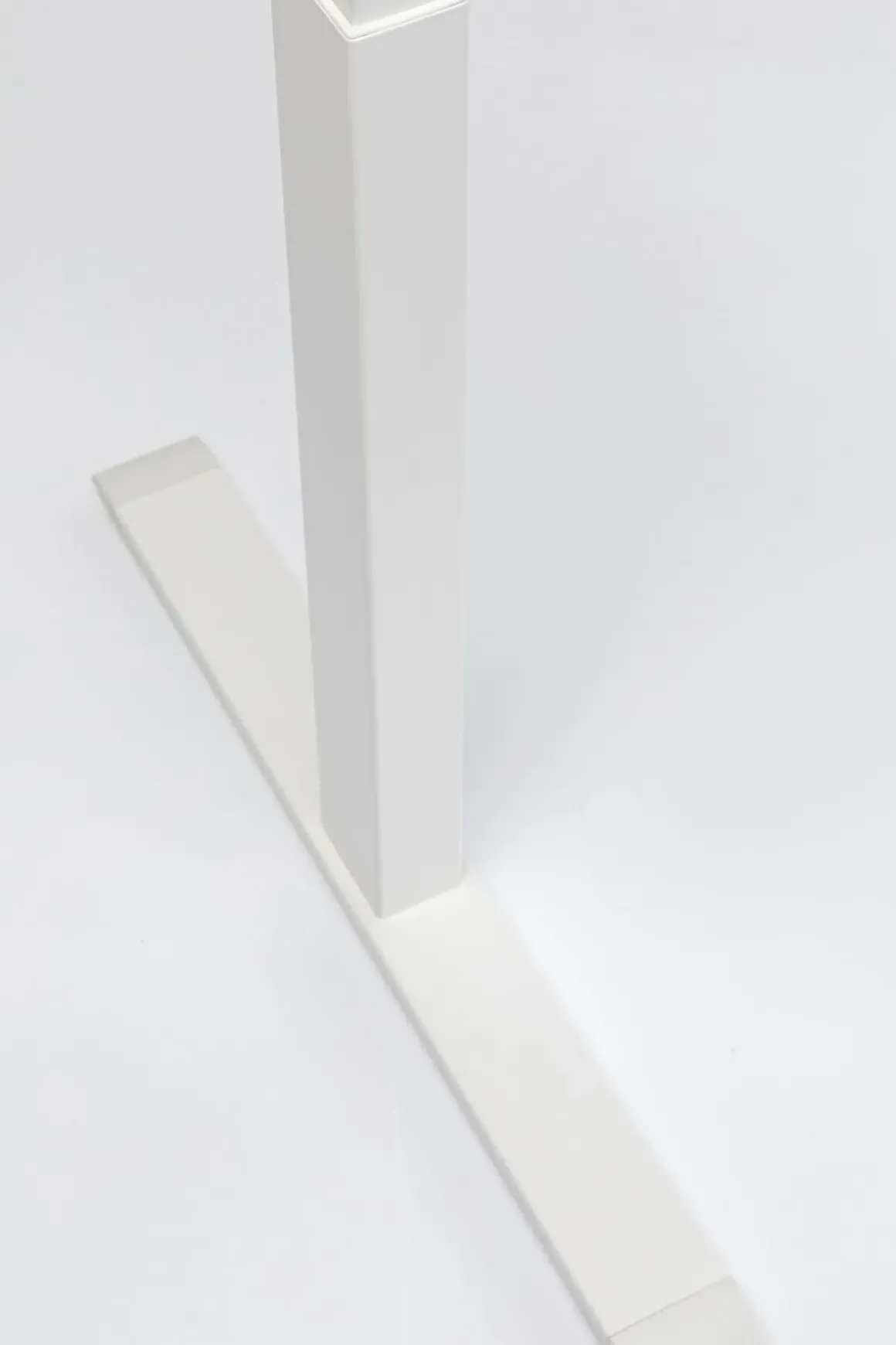 Bordsben Tavola Office Vit Smart - KARE Design