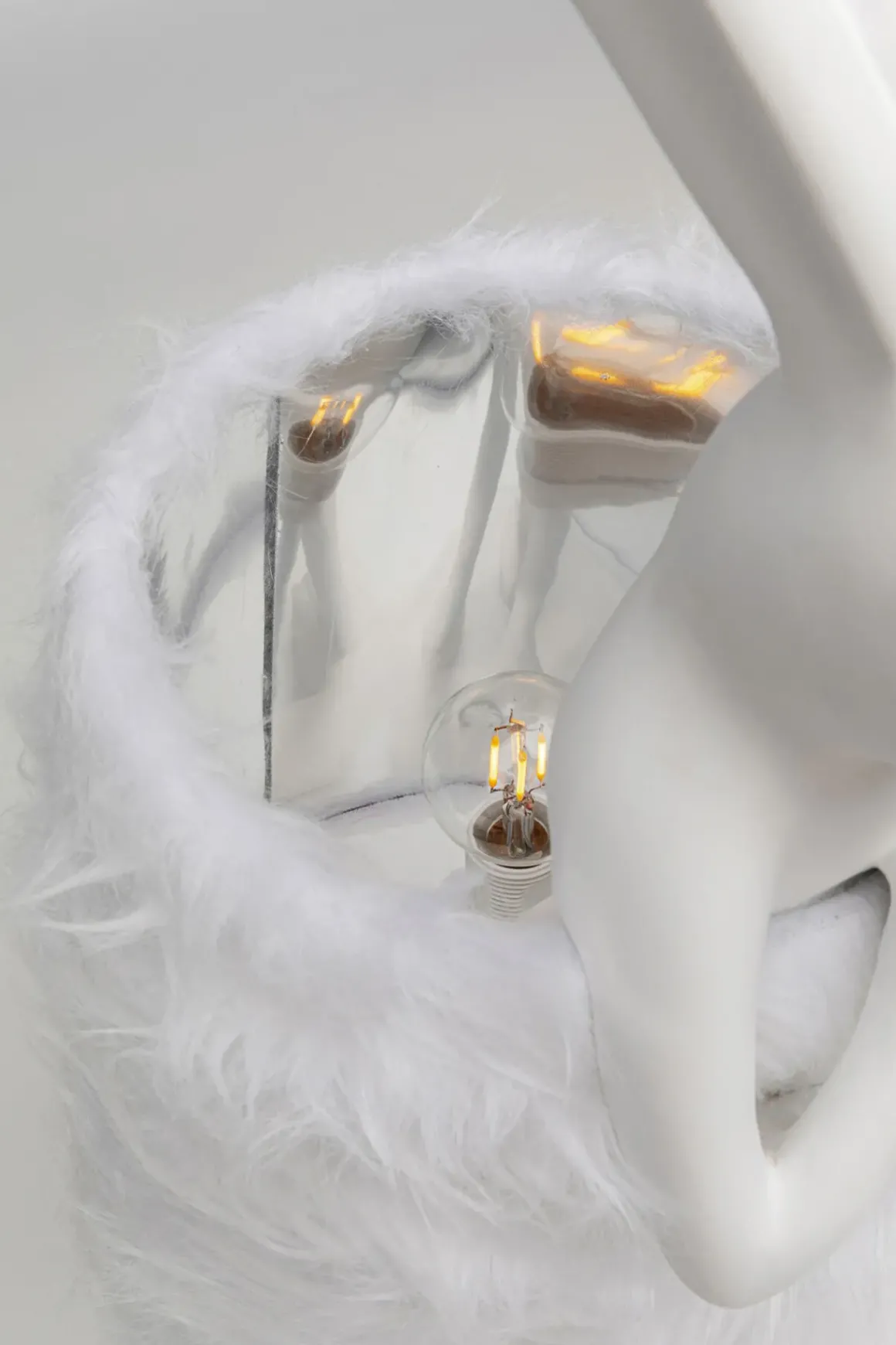 Bordslampa Animal Rabbit Fur - Vit/Silver, 68cm - KARE Design