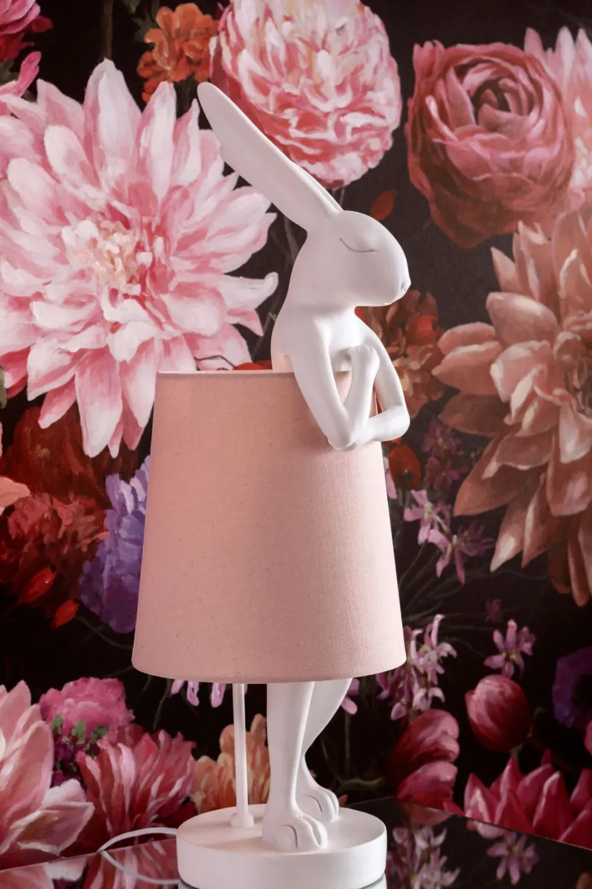 Bordslampa Animal Rabbit - Vit/Rosa, 50cm - KARE Design