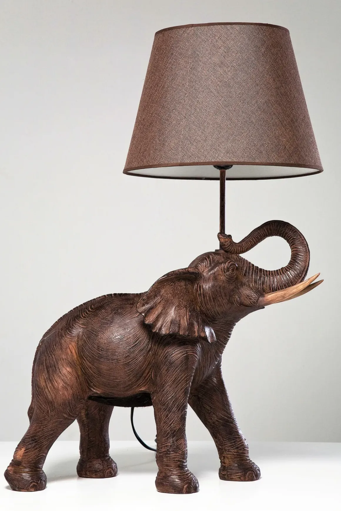 Bordslampa Elephant Safari - KARE Design