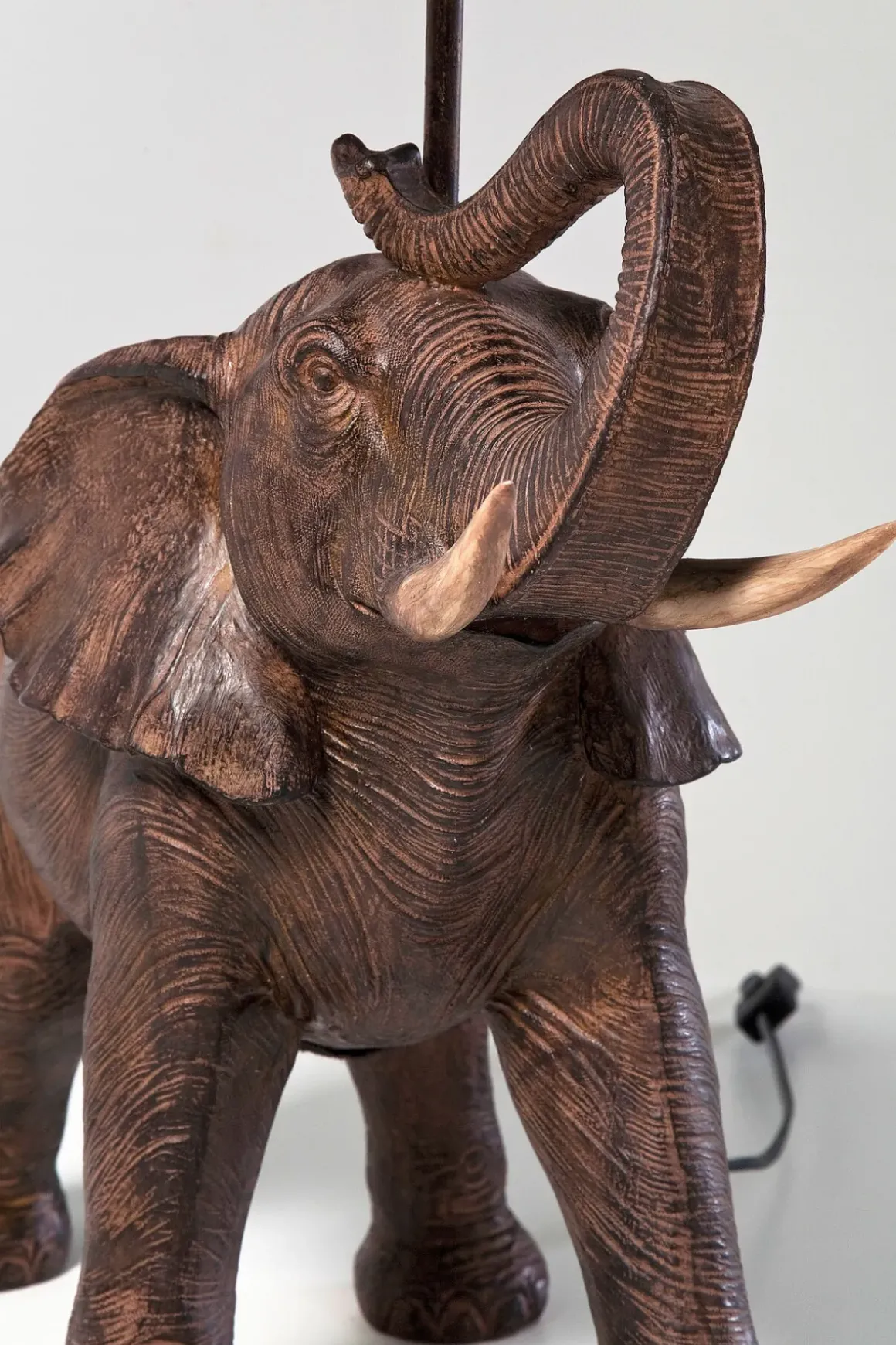 Bordslampa Elephant Safari - KARE Design