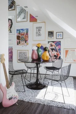Bord Solo - Runt Matbord Svart Marmor, 110cmØ - KARE Design
