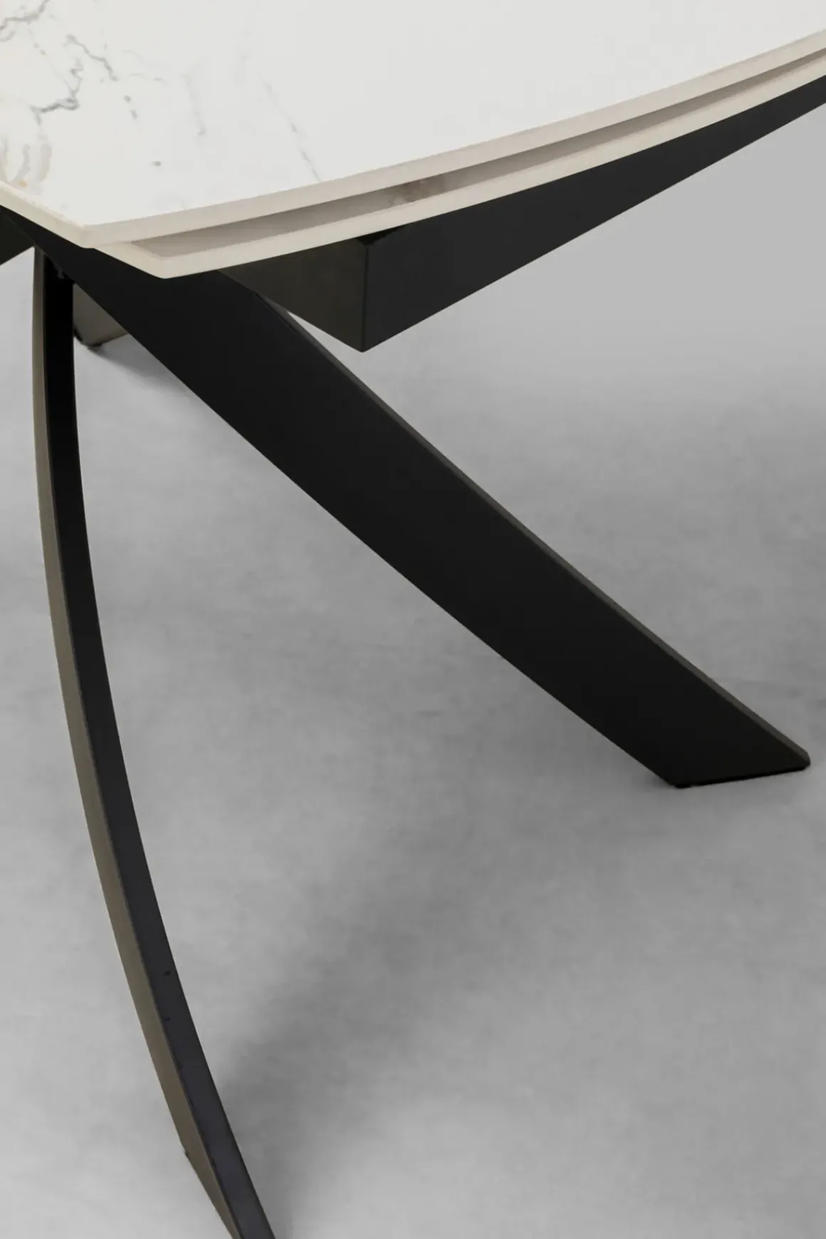 Bord Twist Onyx - Förlängningsbart, 120(30+30)x90cm - KARE Design