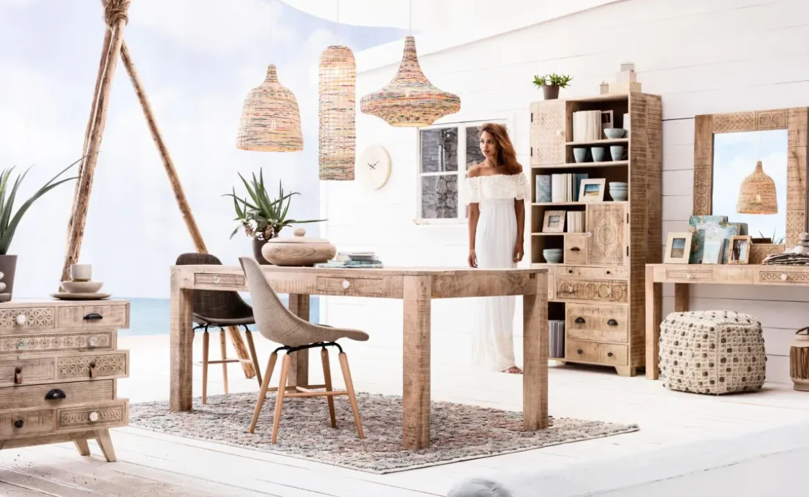 Byrå Puro Butterfly - Liten Byrå i Trä med 5 Lådor - KARE Design