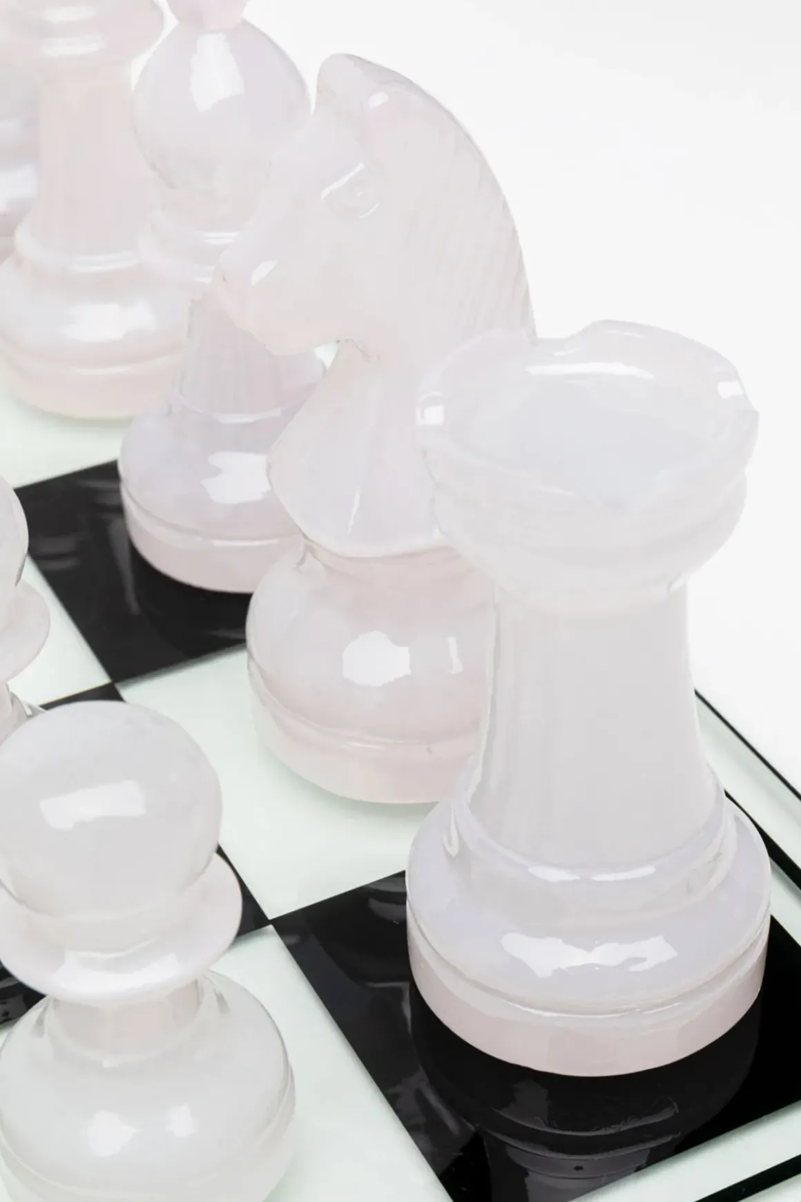 Dekorfigur Chess Transparent - schack, 60x60cm - KARE Design