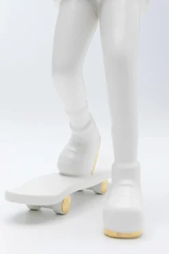 Dekorfigur Skating Astronaut - Vit, 33cm - KARE Design