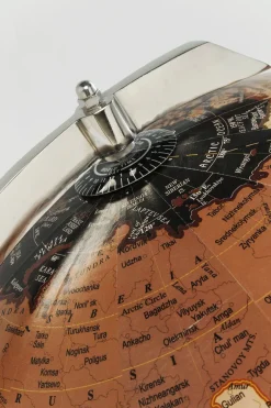 Dekor Globe Earth - Jordglob Vintage på Fot - KARE Design