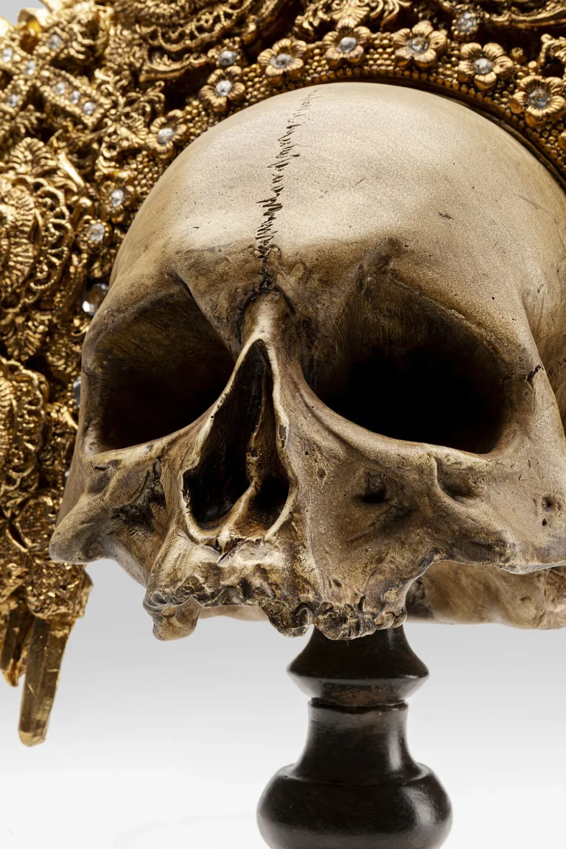 Dekor King Skull - Skulptur på Fot - KARE Design