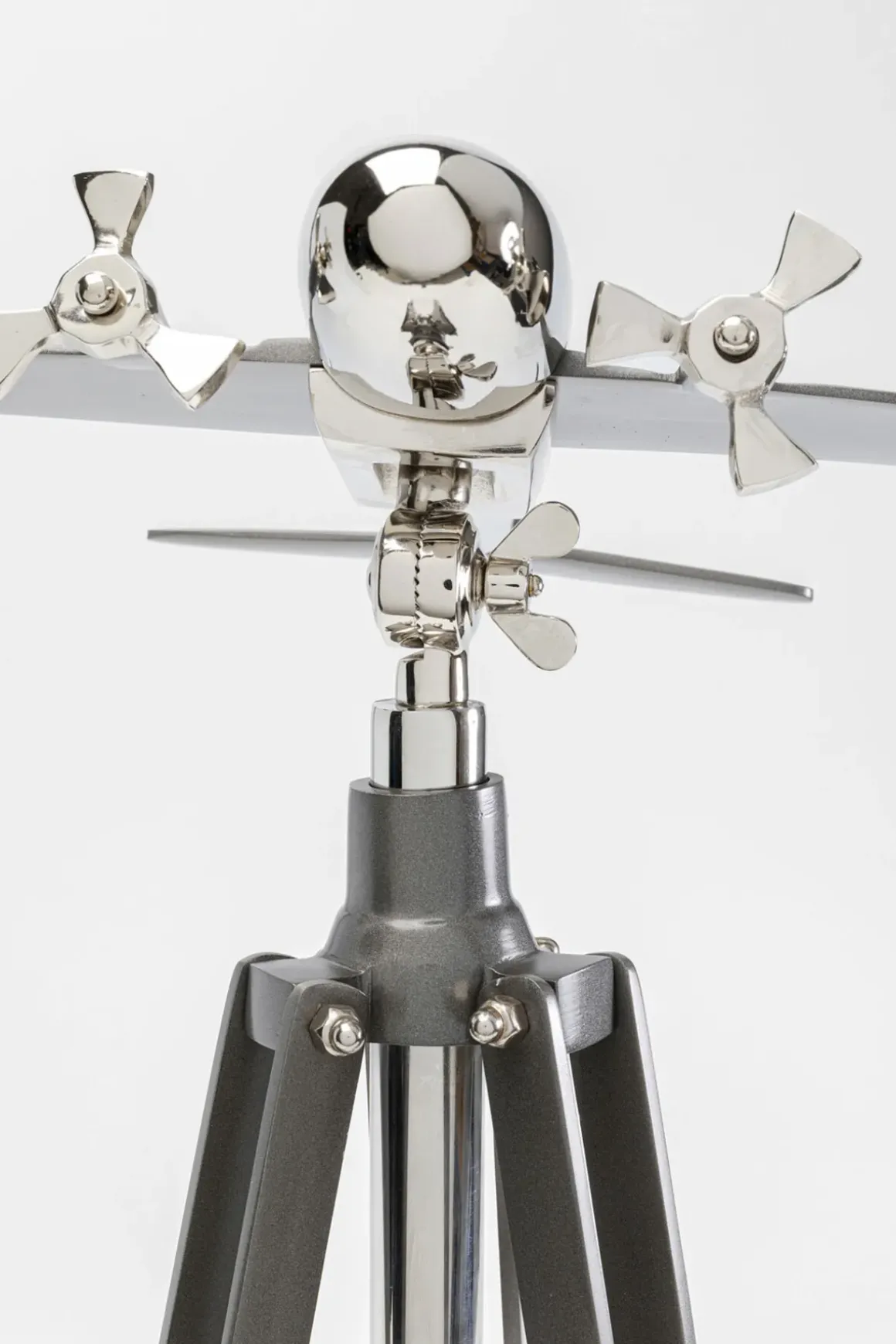 Dekor Plane Tripod - Flygplan På Stativ, 54cm - KARE Design