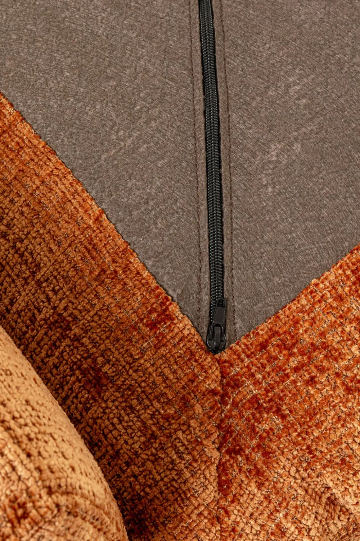 Djupsoffa Chill - Rust, 260cm - KARE Design
