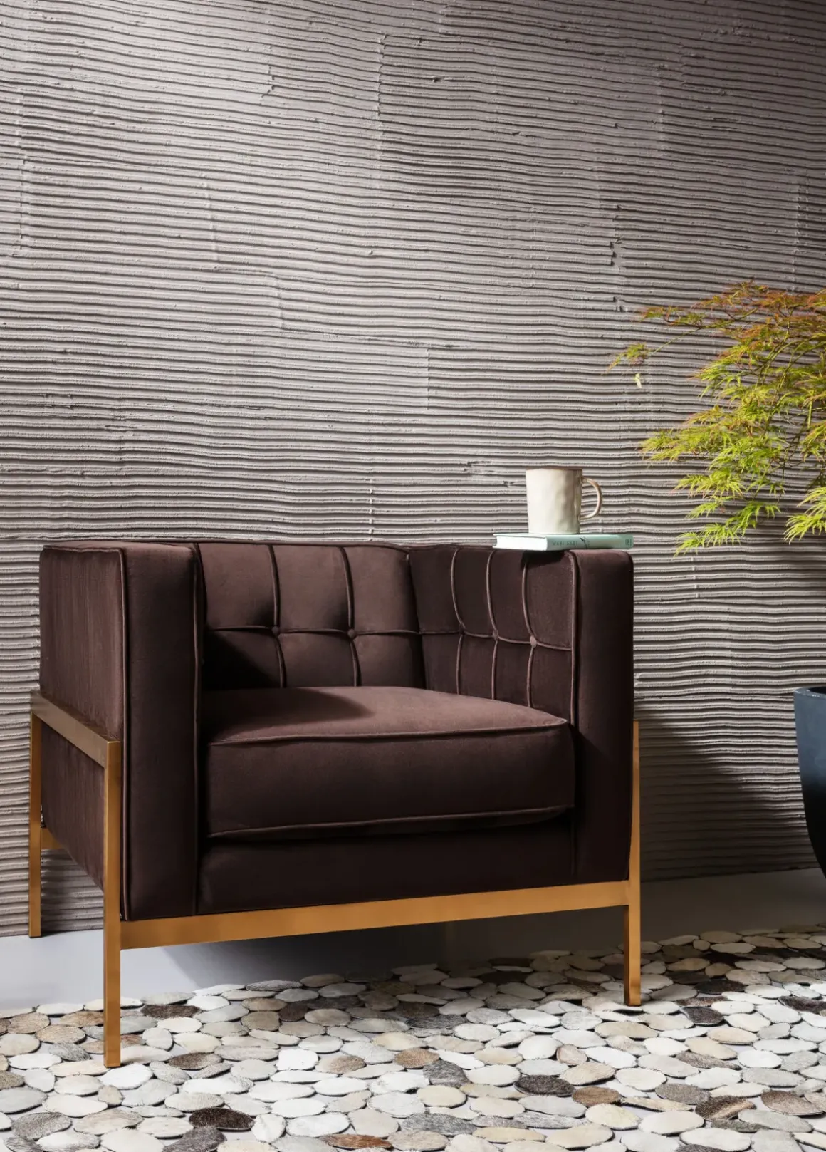 Fåtölj Loft - Brun Sammet/Mässing - KARE Design