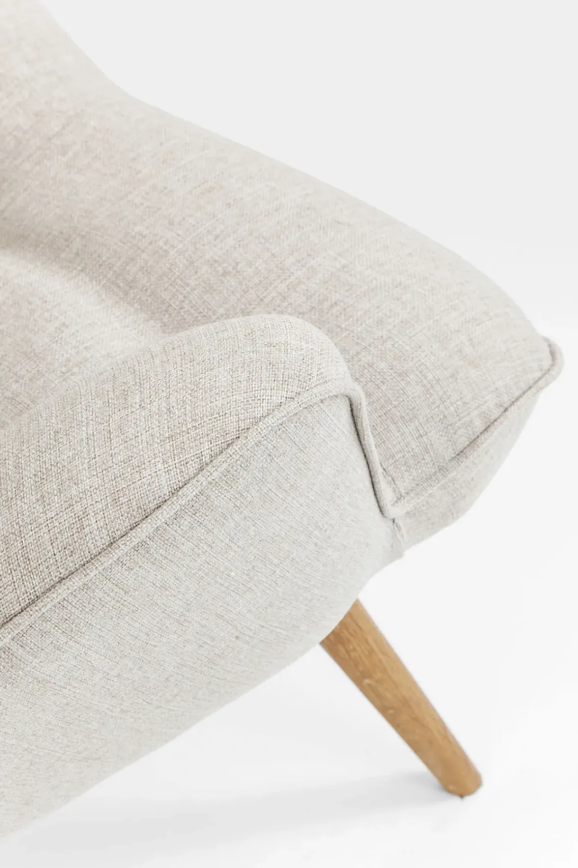 Fåtölj Vicky - Ljus Beige/Träben - KARE Design