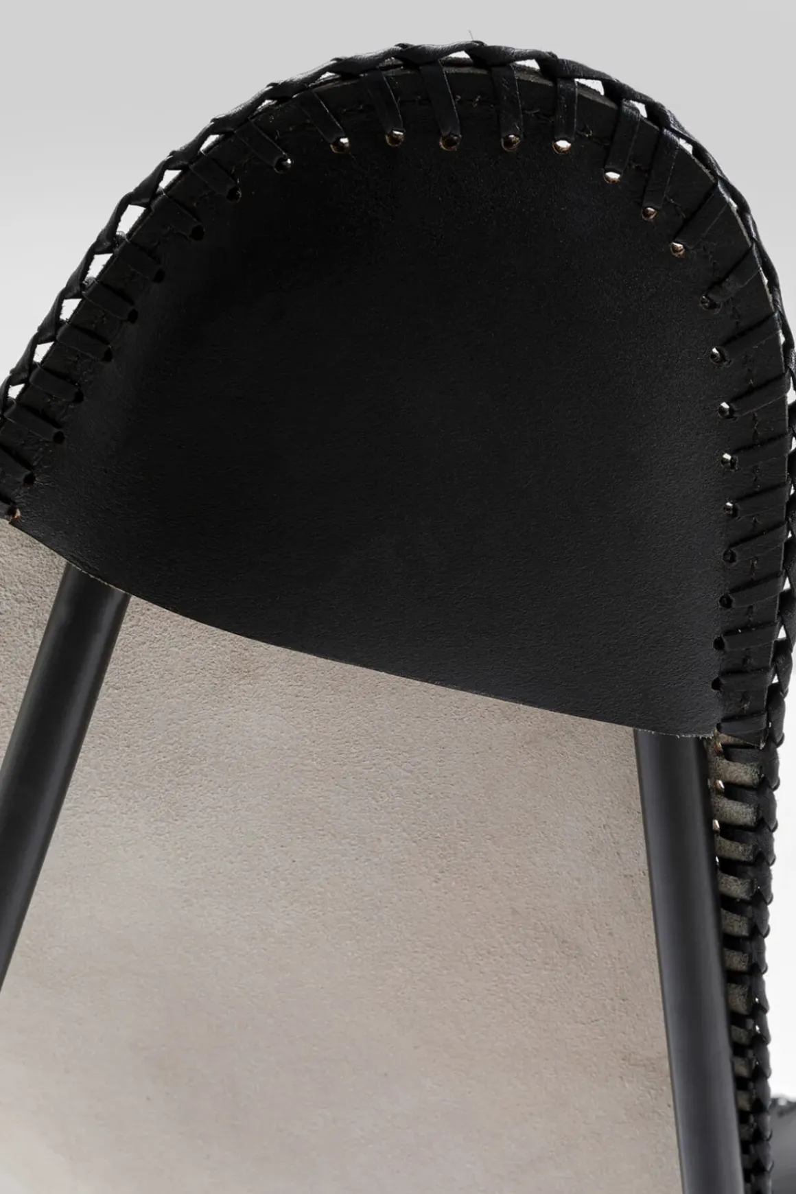 Fåtölj Winny - Svart Läder - KARE Design