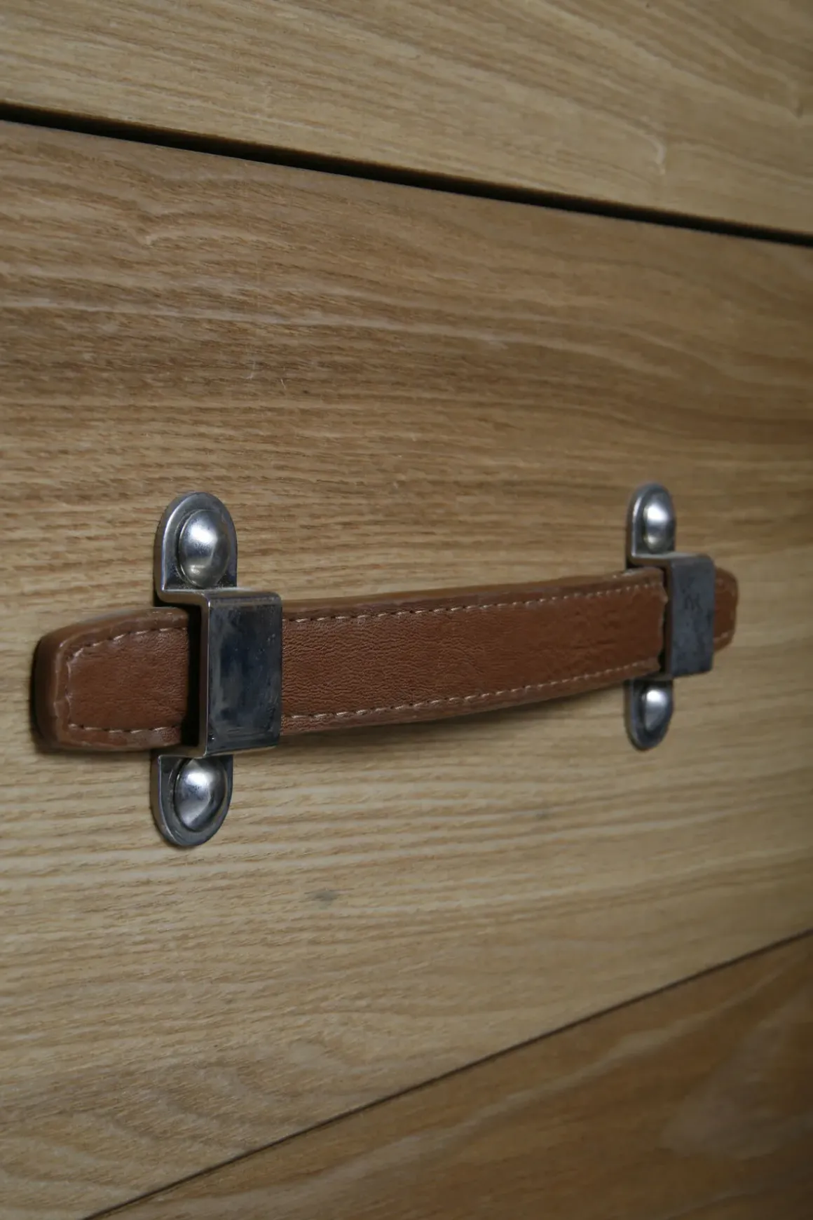 Garderob Cosmopolitan Croco - Trunk Vit/Askfaner, 145cm - KARE Design