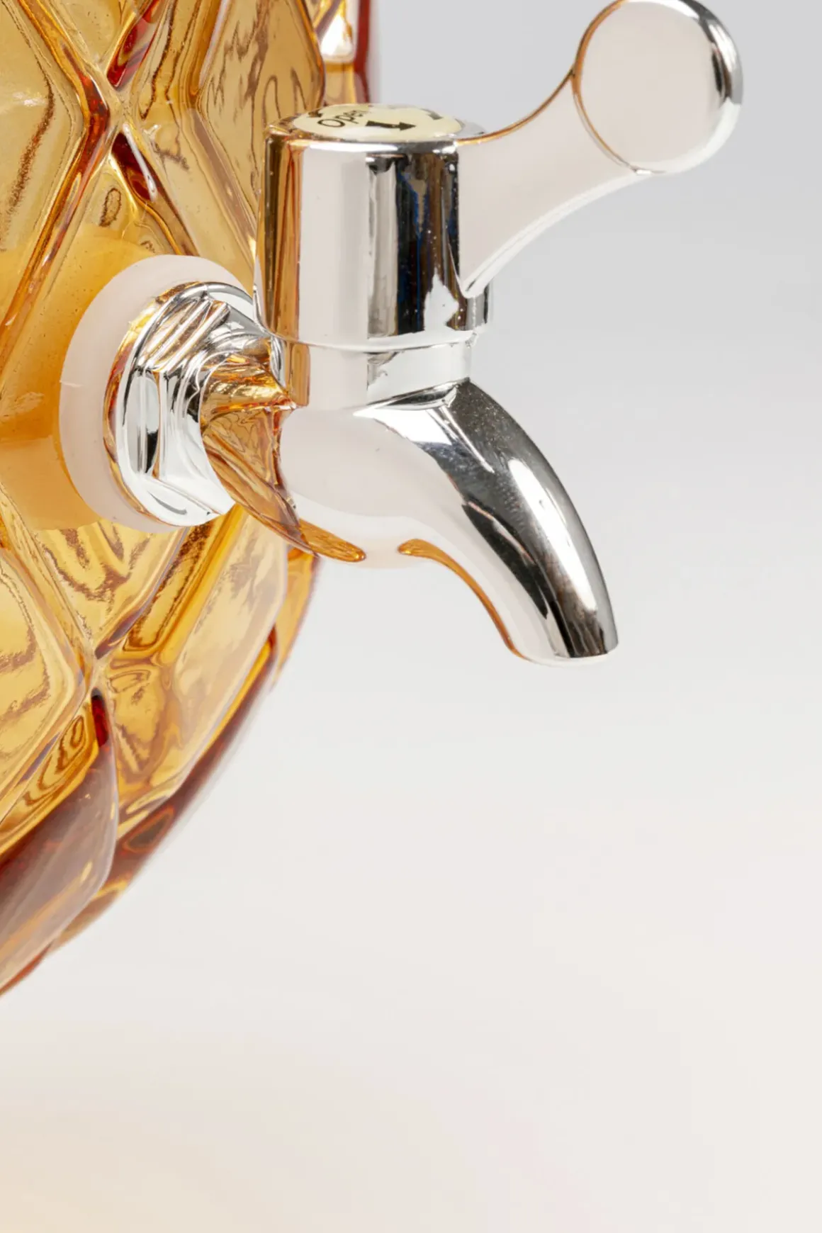 Glasbehållare med tappkran Pineapple - Bärnsten - KARE Design