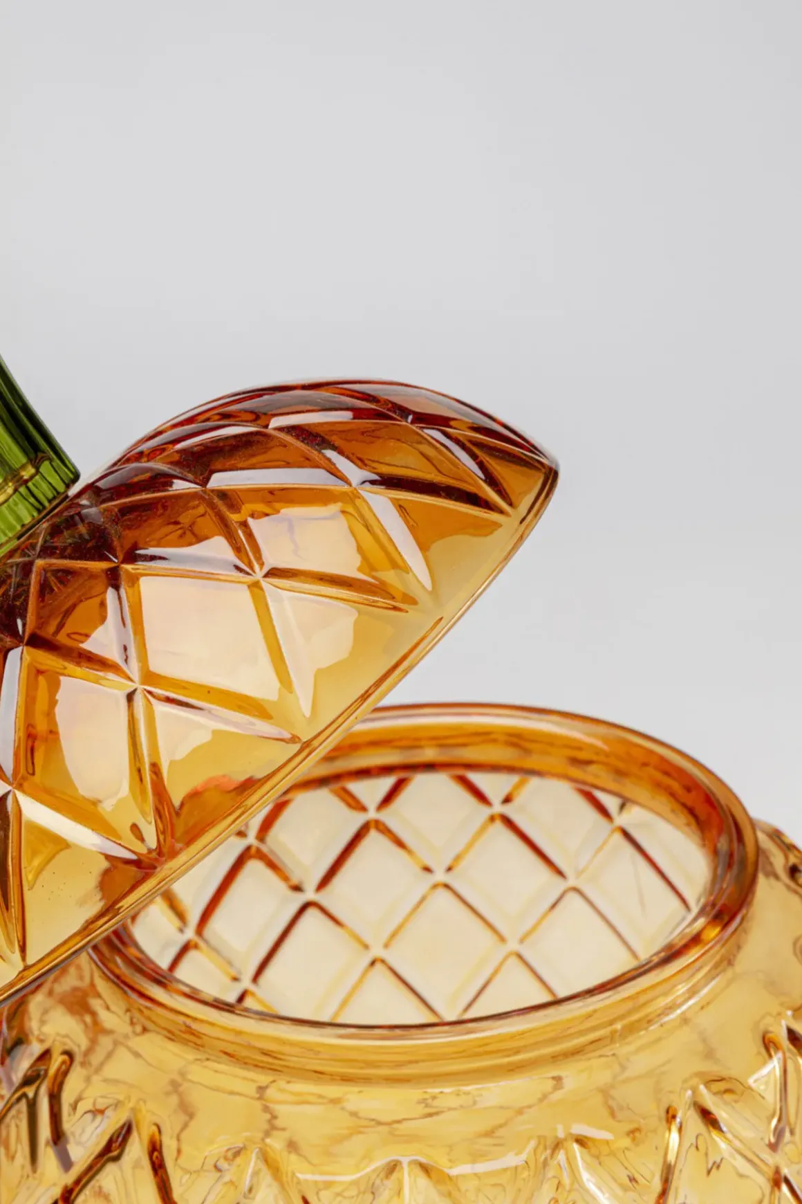 Glasbehållare med tappkran Pineapple - Bärnsten - KARE Design