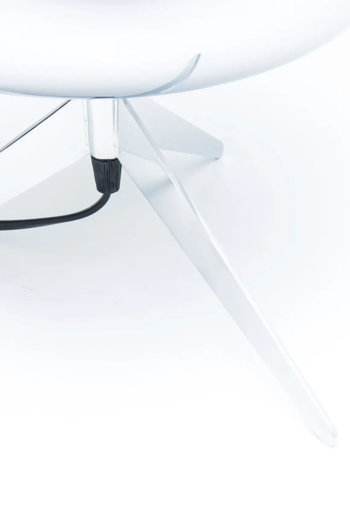 Goblet Bordslampa - Krom och Tonat Glas, Ø27cm - KARE Design