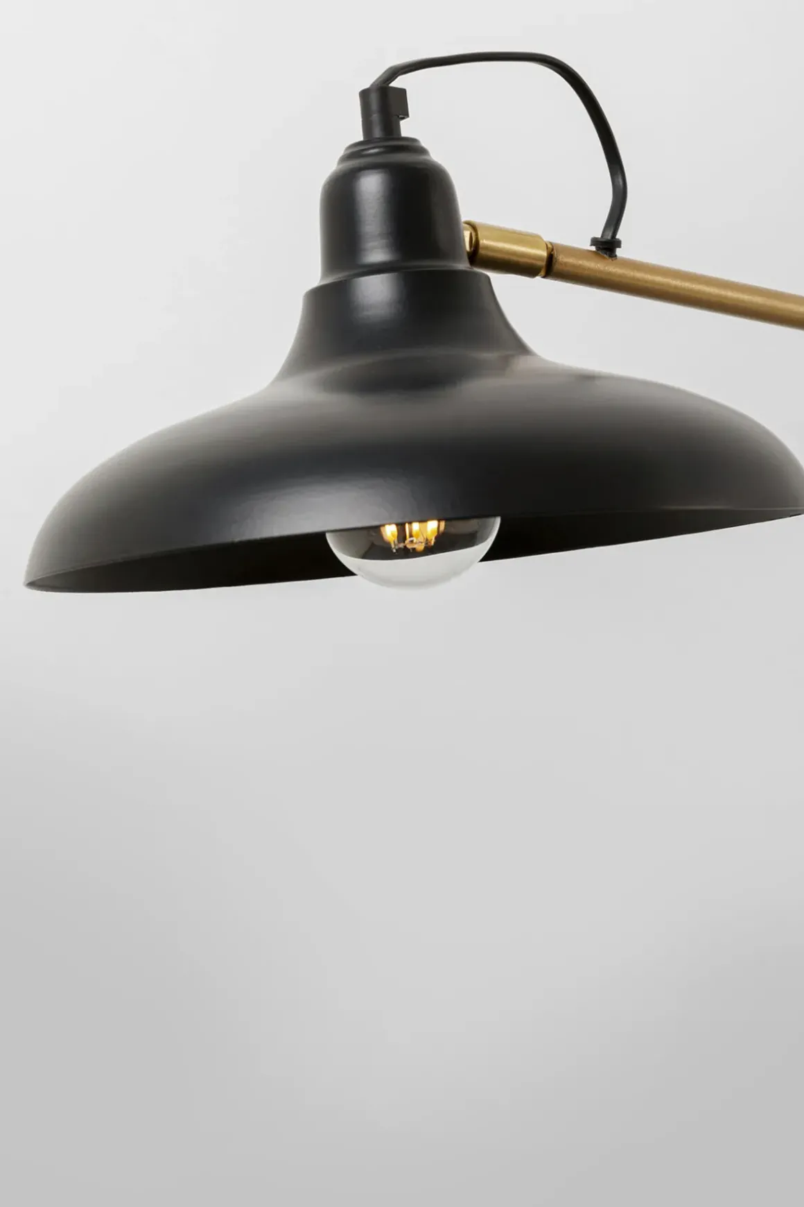 Golvlampa Doro - Svart, 130cm - KARE Design