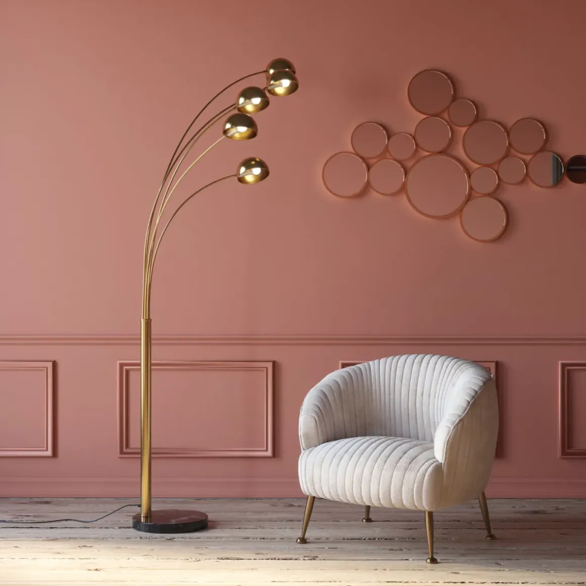 Golvlampa Five Fingers - Femarmad Lampa, Mässing, 215cm - KARE Design