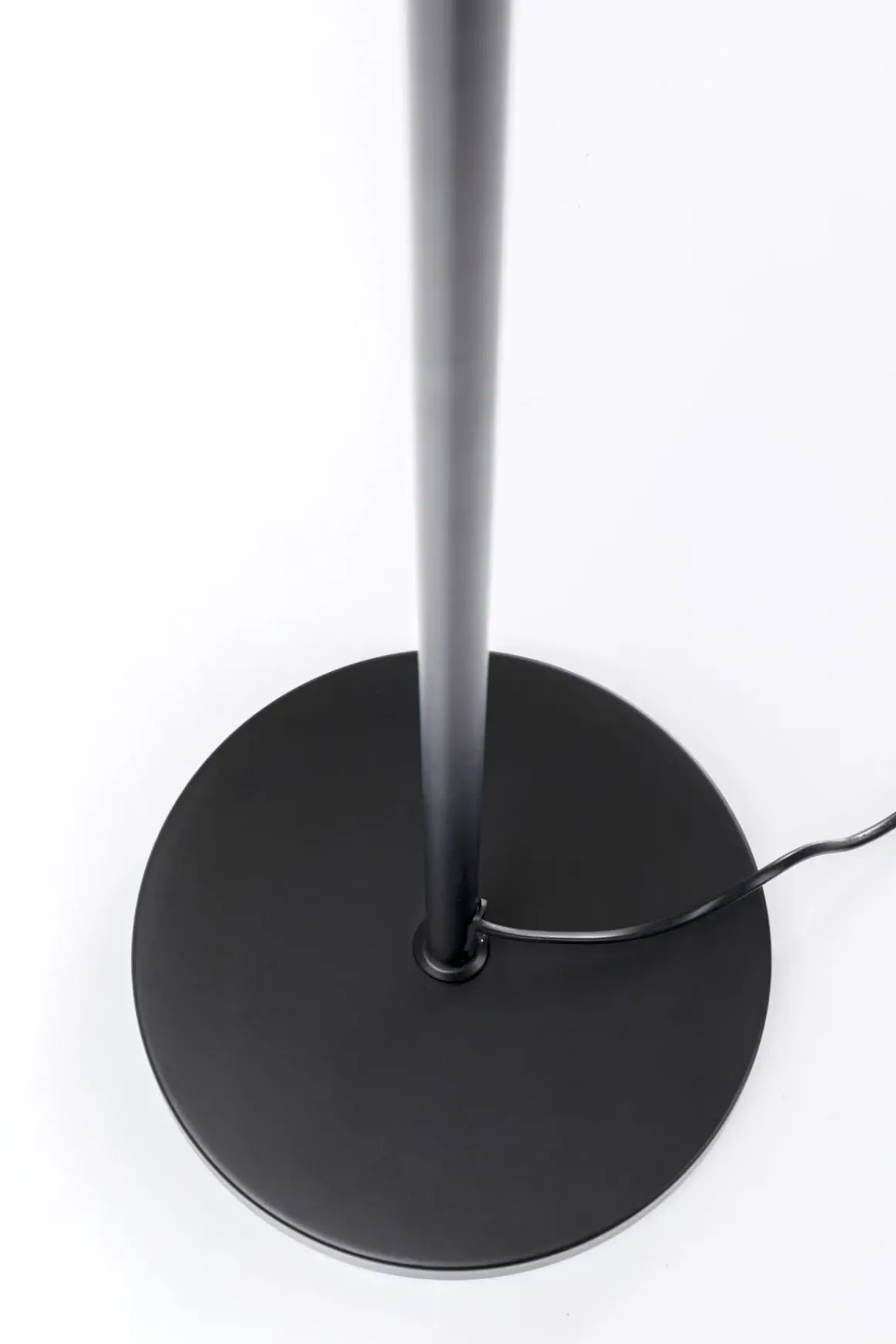 Golvlampa Three Balls - Matt Svart, 160cm - KARE Design