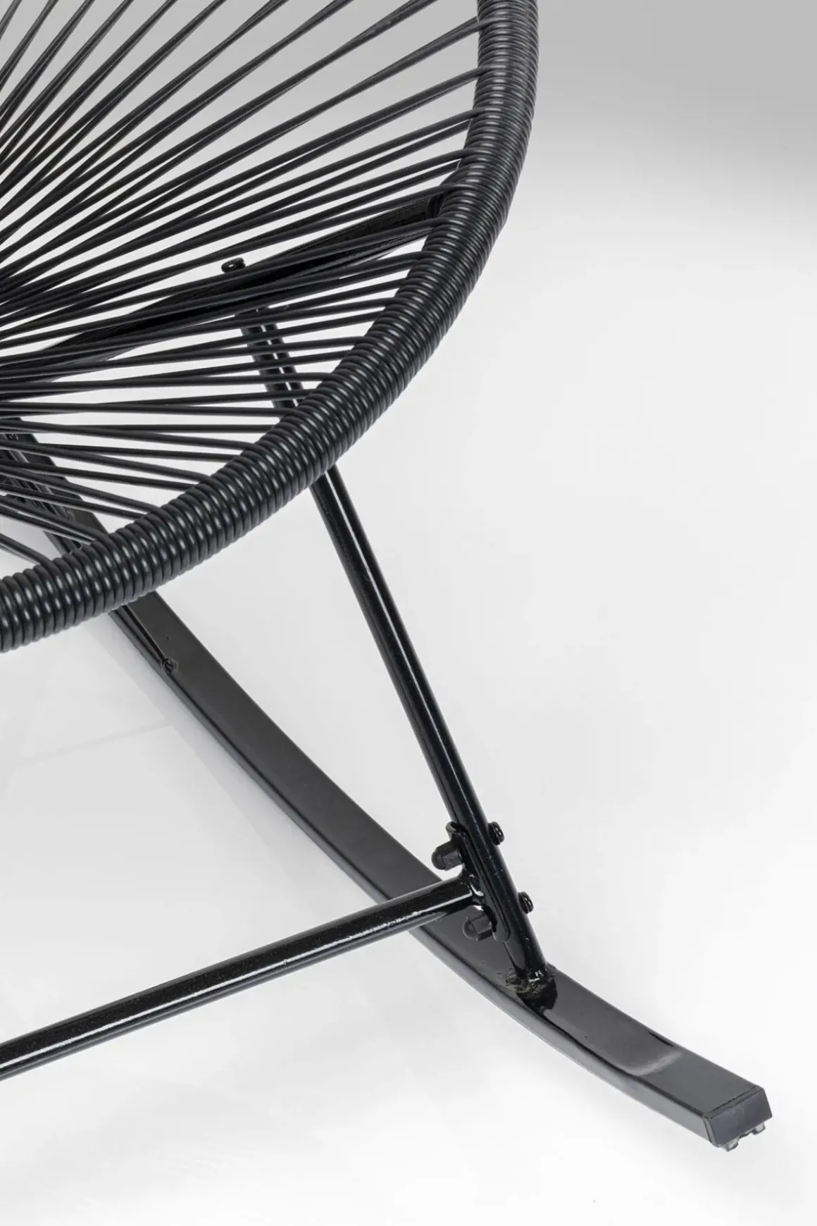 Gungstol Trädgård Acapulco - Svart - KARE Design