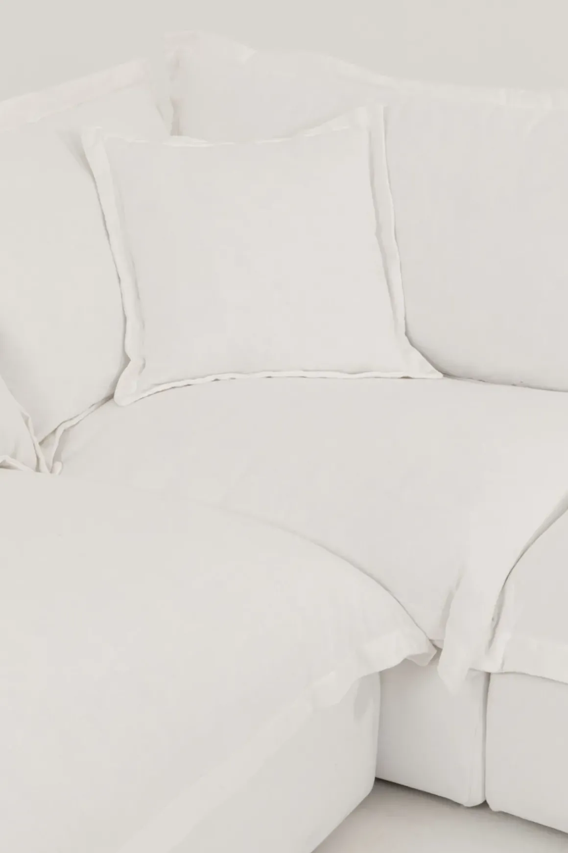 Hörnsoffa Madeira, 351x321cm - KARE Design