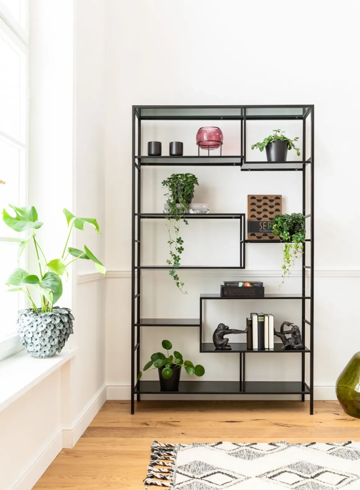 Hylla Loft - Öppen Bokylla i Svart, 195x115cm - KARE Design