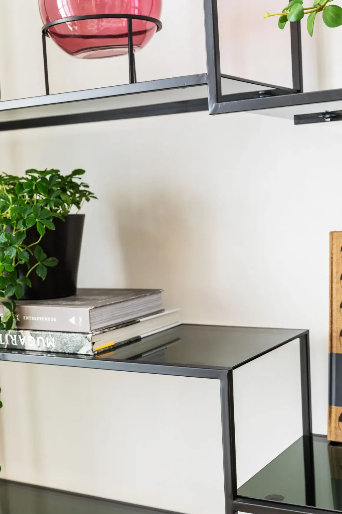 Hylla Loft - Öppen Bokylla i Svart, 195x115cm - KARE Design