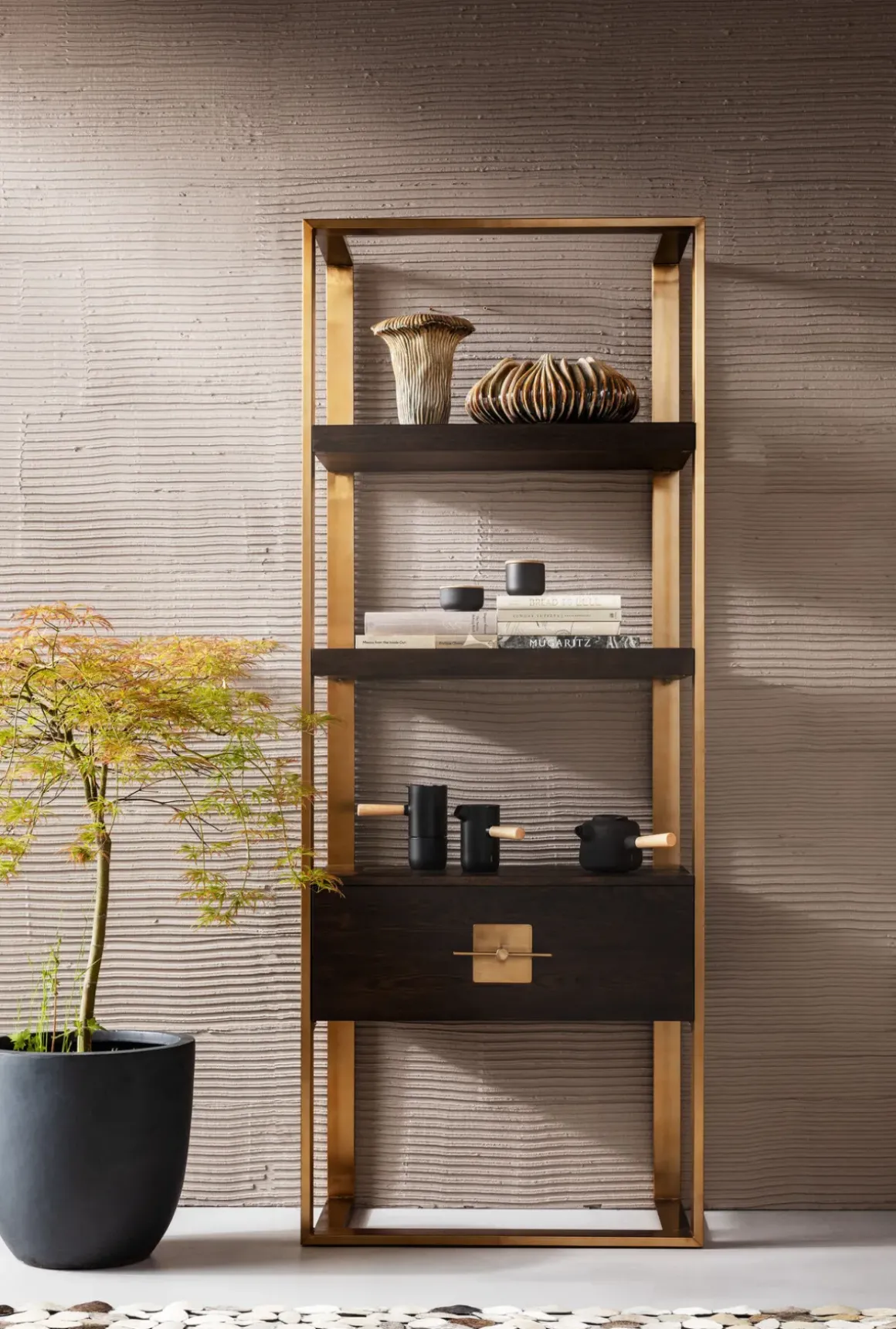Hylla Osaka - Öppen Bokhylla, Mörkt Trä/Borstad Mässing - KARE Design
