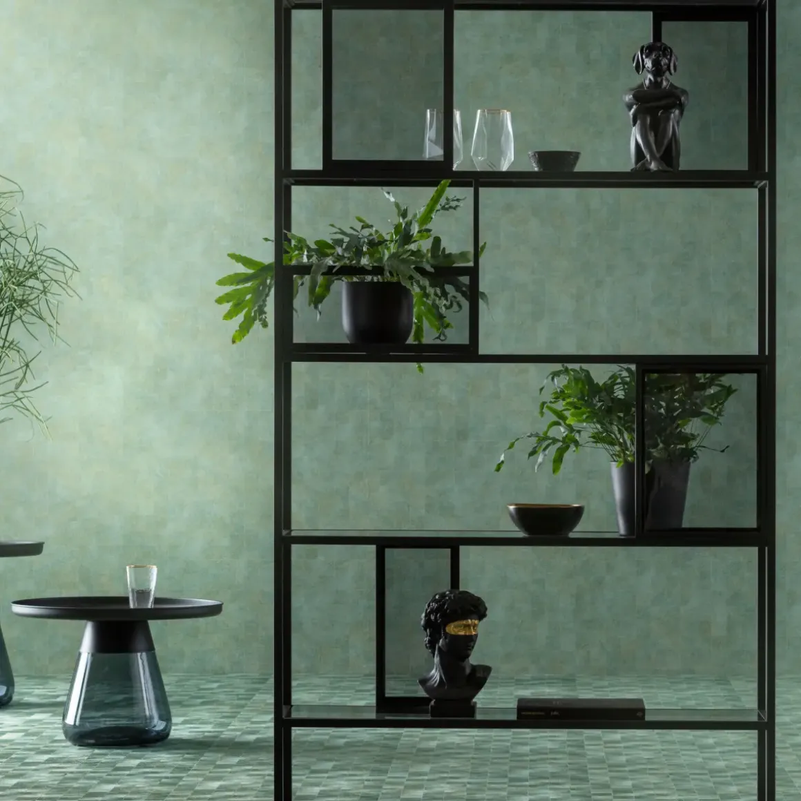 Hylla Skyler - Bokhylla i Svart/Tonat Glas, 195x115cm - KARE Design