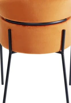 Karmstol Alexia - Stol i Orange Sammet med Armstöd - KARE Design