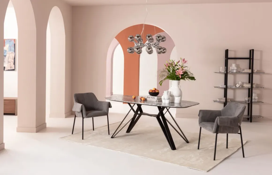 Karmstol Bess - Stol med armstöd, Grå - KARE Design