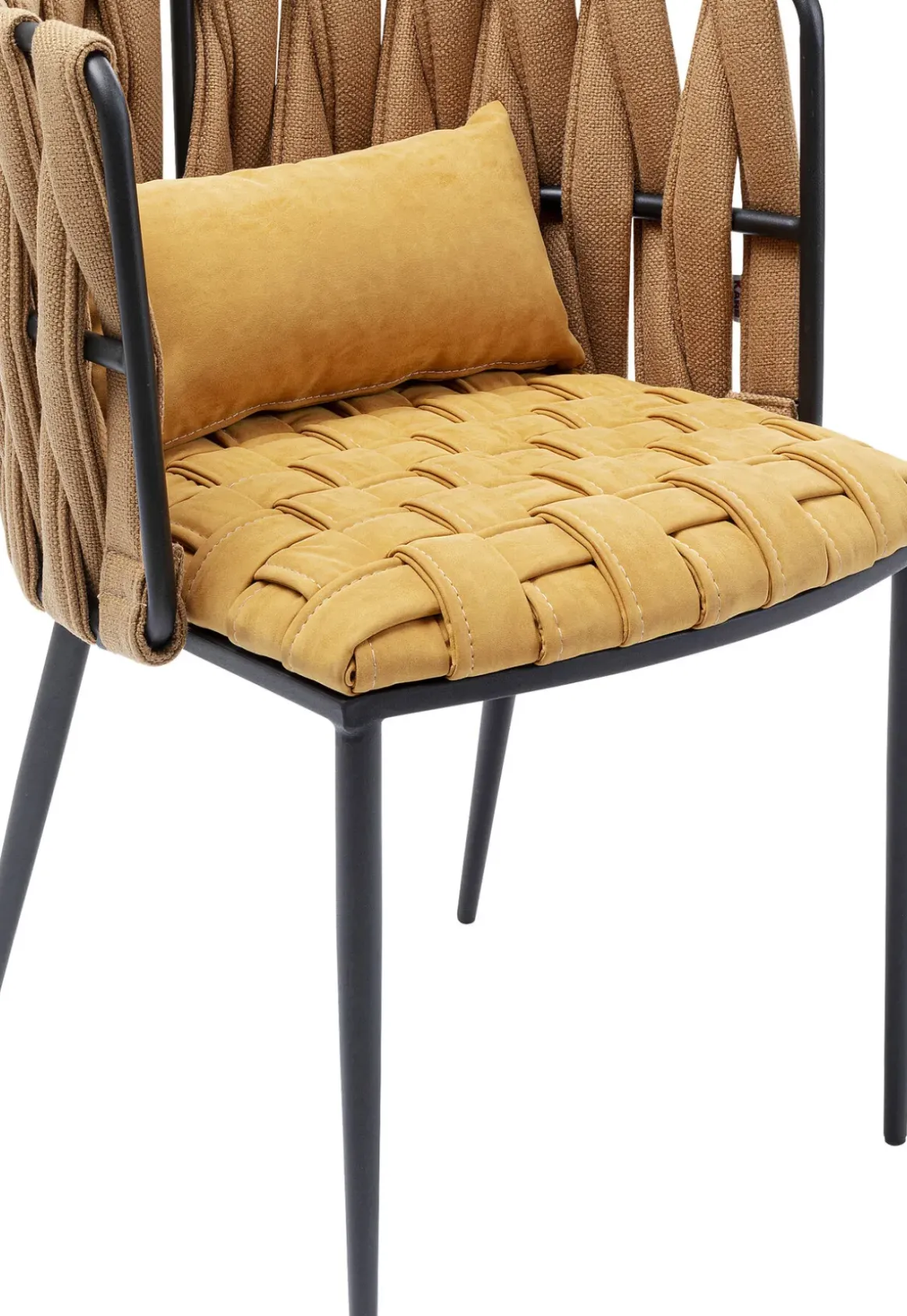 Karmstol Cheerio - Stol i Ljus Brun/Havregul med Armstöd - KARE Design
