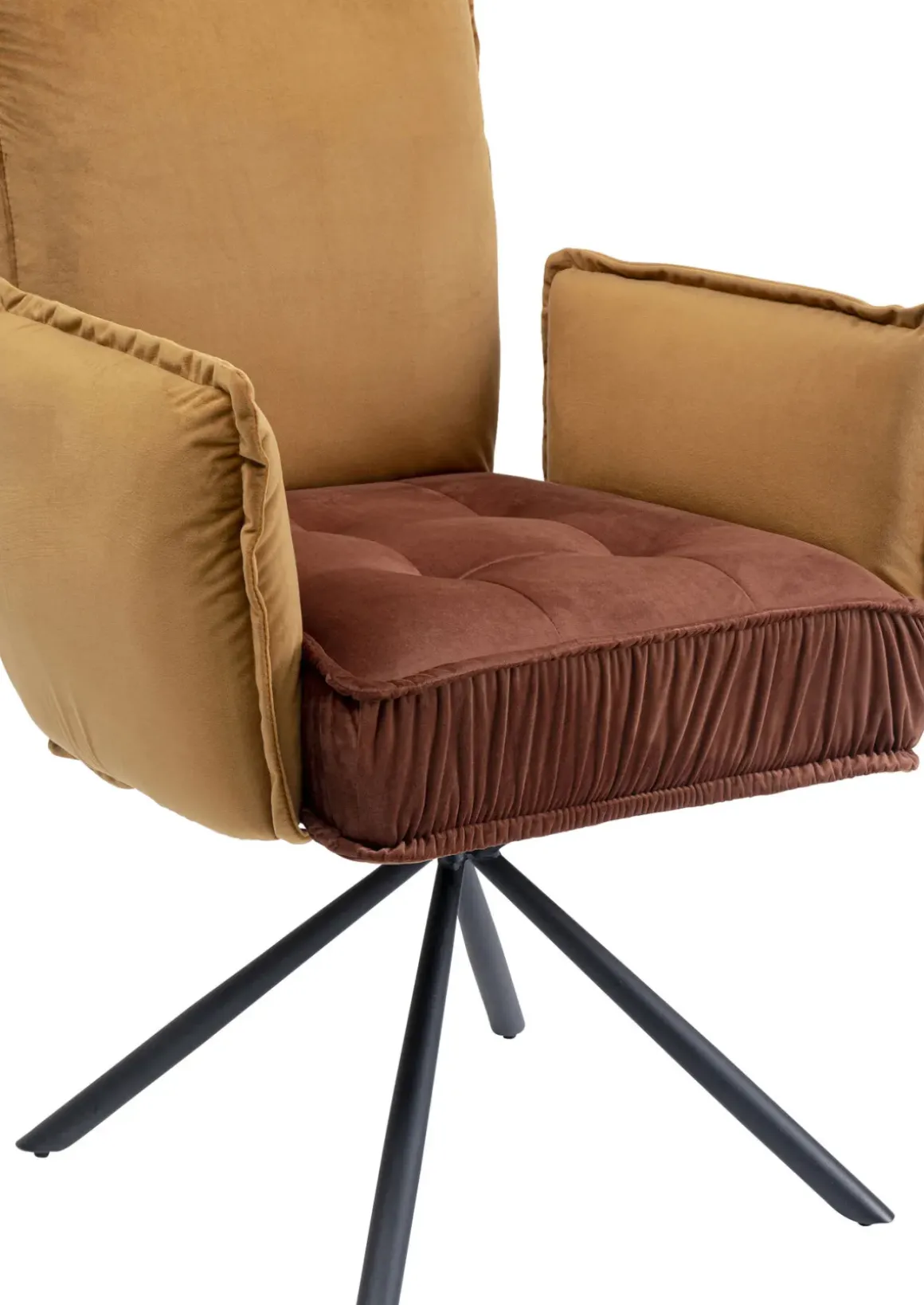 Karmstol Chelsea - Brun Stol med Armstöd - KARE Design
