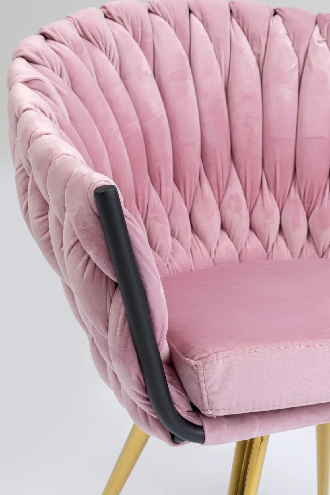 Karmstol Knot - Stol i Puderrosa Sammet, med Armstöd - KARE Design