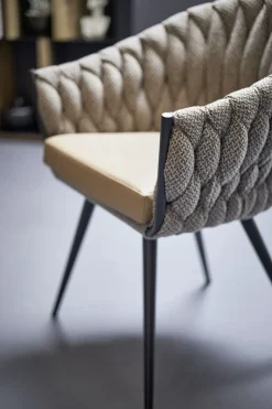Karmstol Knot Tweed - Stol med Armstöd Greige - KARE Design