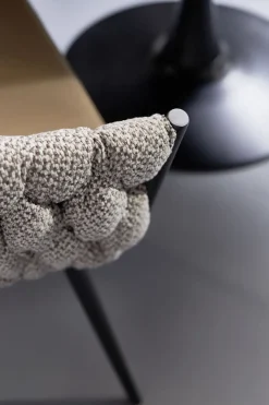 Karmstol Knot Tweed - Stol med Armstöd Greige - KARE Design