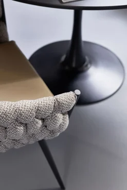 Karmstol Knot Tweed - Stol med Armstöd Greige - KARE Design