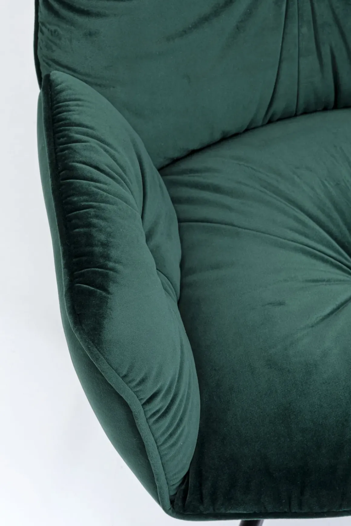 Karmstol Mila - Grön Stol med Armstöd - KARE Design