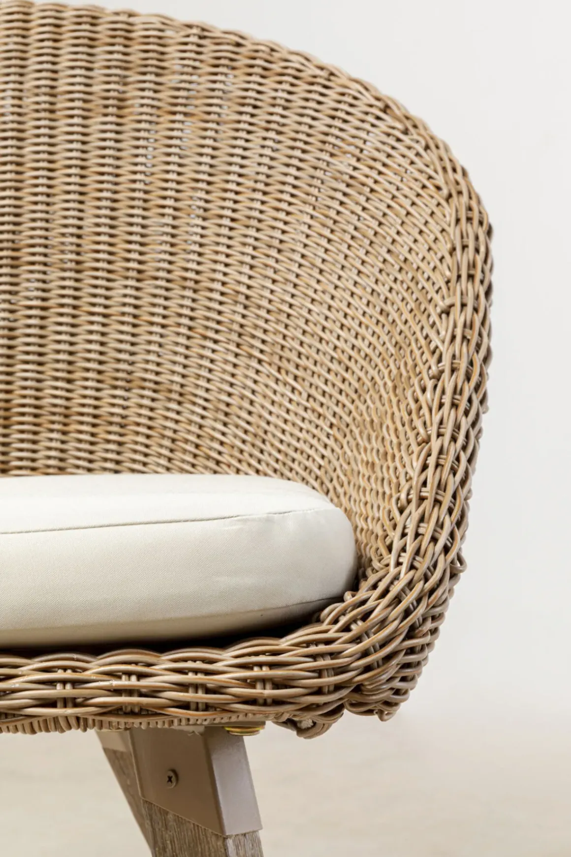 Karmstol Trädgård Mahalo - Stol med armstöd - KARE Design