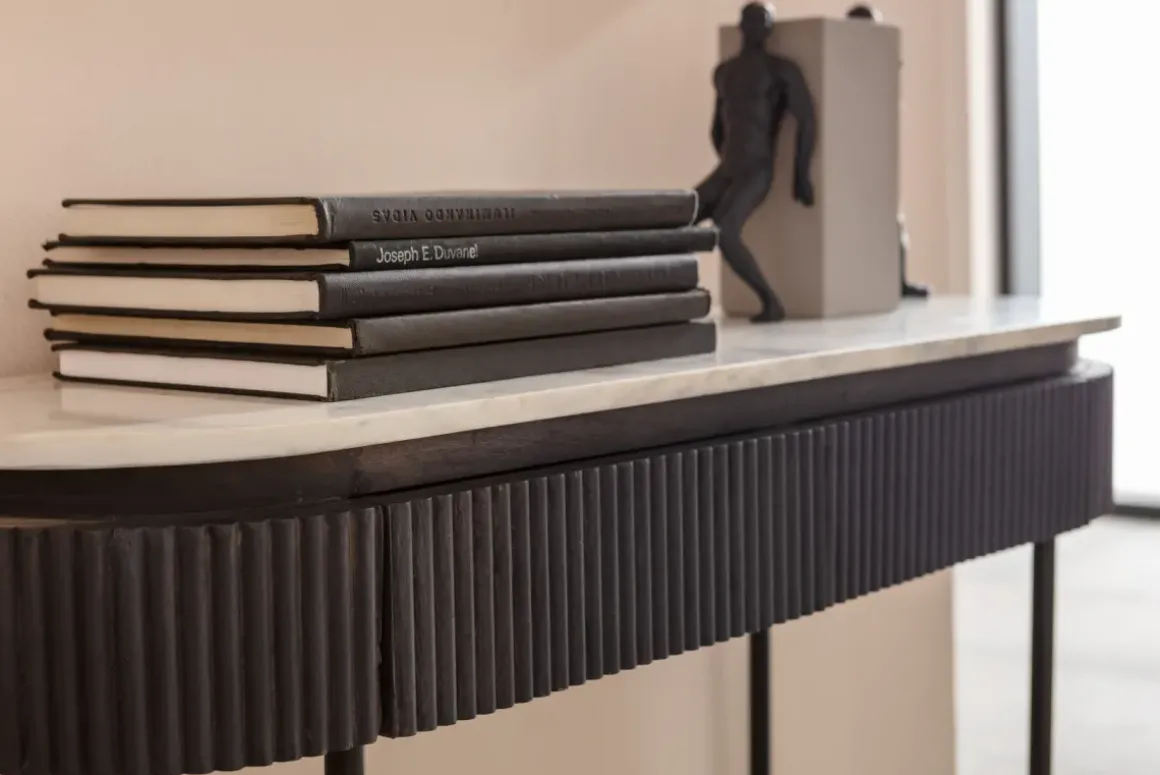 Konsolbord Glenn - Mörkgrå Trästruktur, 80x100cm - KARE Design