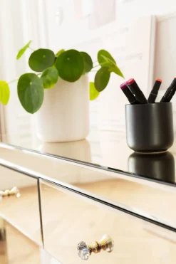 Konsolbord Luxury - Champangefärgat Spegelglas, 78,5x100cm - KARE Design