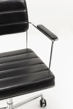 Kontorsstol Dottore - På Hjul Svart Konstläder/Krom - KARE Design