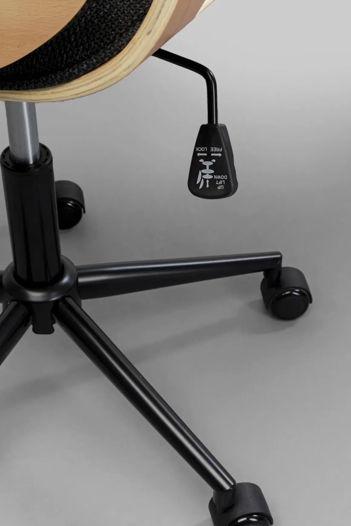 Kontorsstol Patron Natur - KARE Design