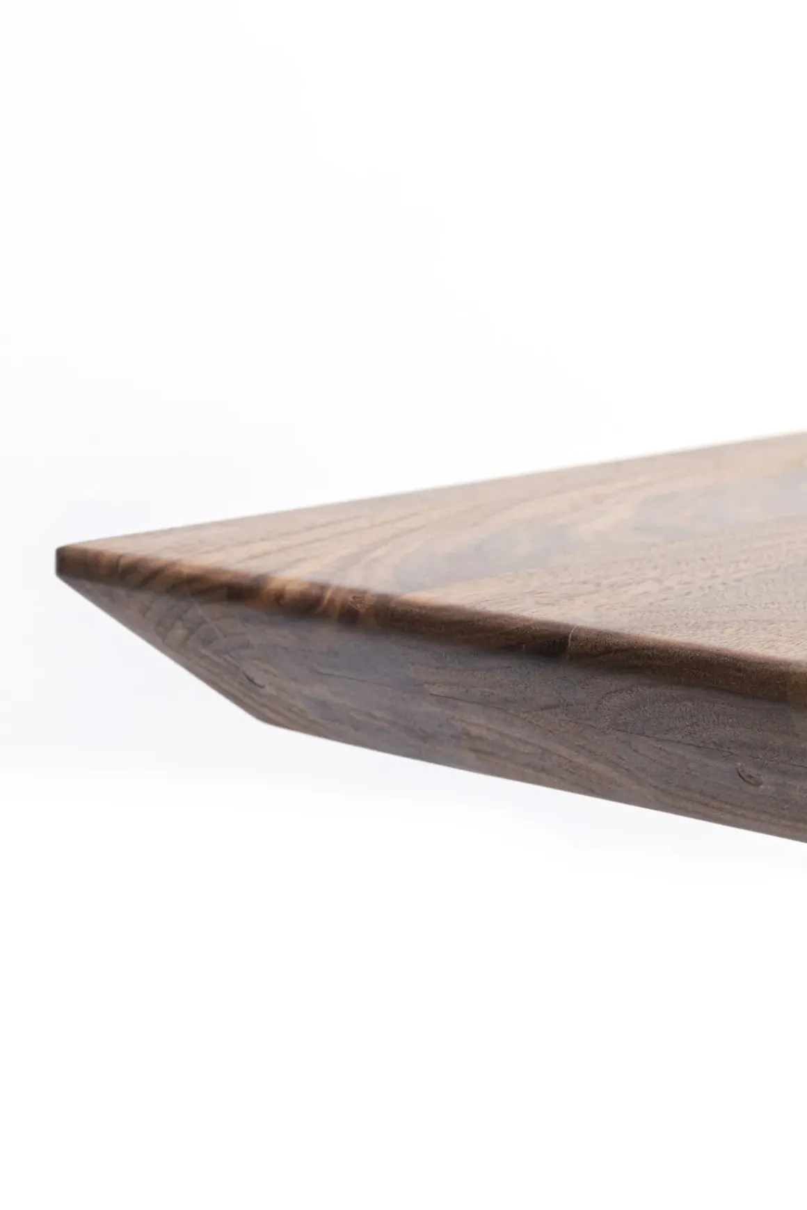 Matbord Downtown - Bord i Massiv Valnöt, 180x90cm - KARE Design