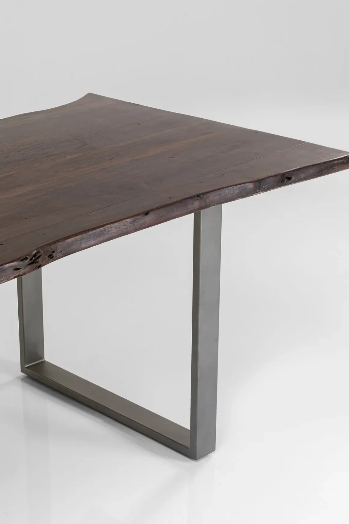 Matbord Harmony - Massivt Mörkt Trä/ Rå Stål, 180x90cm - KARE Design